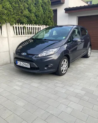 ford fiesta Ford Fiesta cena 25200 przebieg: 82000, rok produkcji 2009 z Jarocin